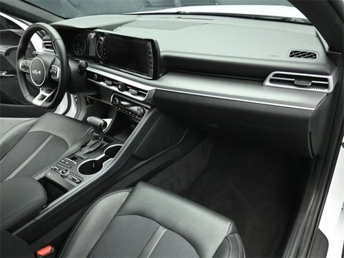 Used 2023 Kia K5 GT-Line image 30