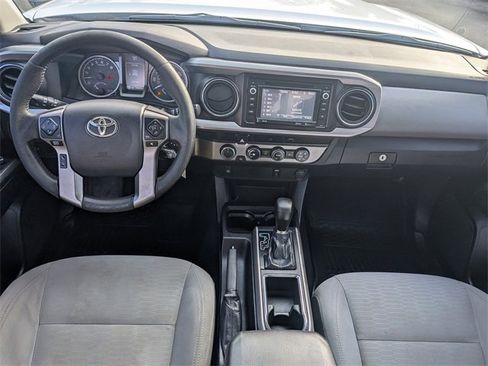 Used 2016 Toyota Tacoma SR5 w/ Towing Package image 14