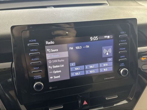 Used 2021 Toyota Camry LE FWD image 16