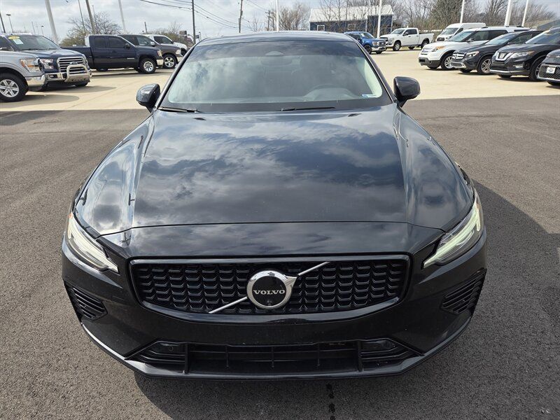 Used 2023 Volvo S60 T8 Plus AWD/4WD image 8