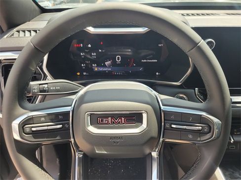 New 2026 GMC Canyon Elevation image 25