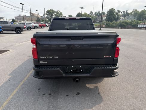 Used 2022 Chevrolet Silverado 1500 RST AWD/4WD image 14