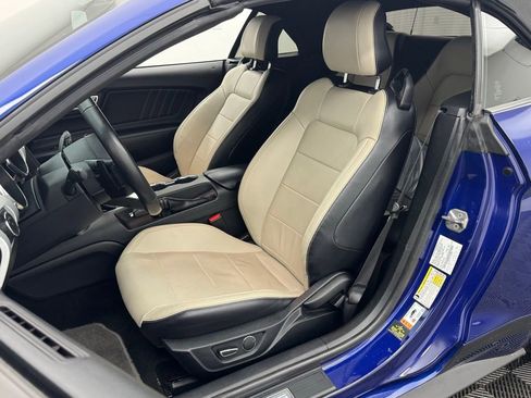 Used 2016 Ford Mustang GT Premium w/ Equipment Group 401A image 15