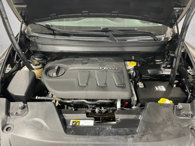 Used 2018 Jeep Cherokee Latitude w/ Altitude Package AWD/4WD image 22