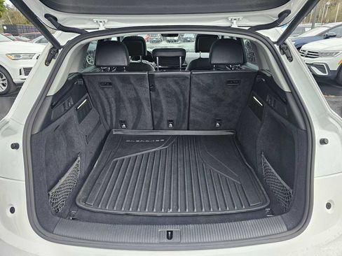 Used 2020 Audi Q5 2.0T Premium Plus w/ Premium Plus Package image 16