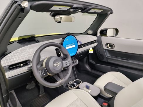 New 2026 MINI Cooper S image 12