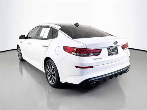 Used 2020 Kia Optima Premium image 5