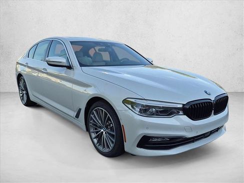 Used 2018 BMW 540i RWD image 3