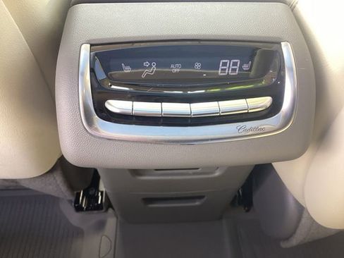 Used 2025 Cadillac XT6 Premium Luxury w/ LPO, Floor Liner Package AWD/4WD image 24