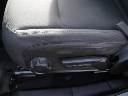 Used 2023 Jeep Wrangler Sport S image 18