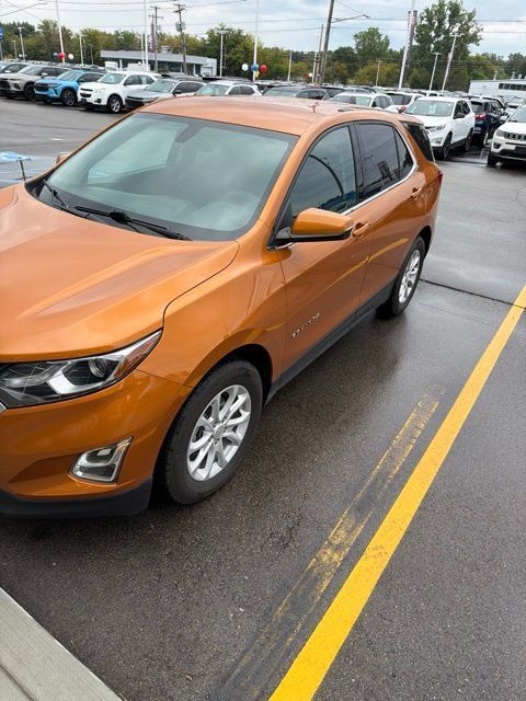 Used 2019 Chevrolet Equinox LT FWD image 3