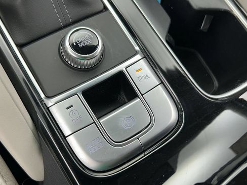 Used 2024 Kia Telluride S w/ S Sunroof Package FWD image 34