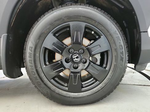 Used 2022 Honda Pilot TrailSport image 43