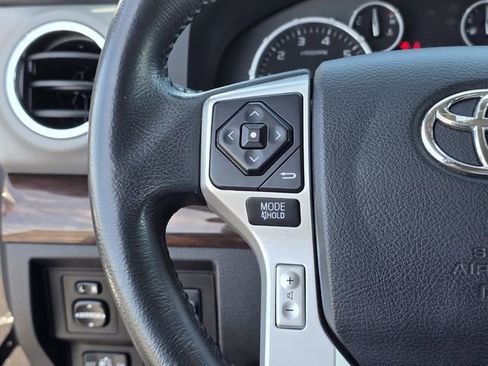 Used 2017 Toyota Tundra Limited w/ Limited Premium Package image 24