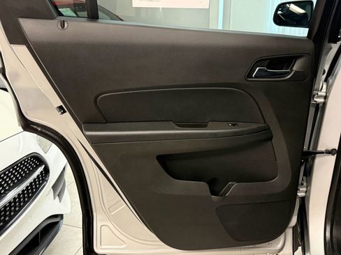 Used 2014 GMC Terrain SLT FWD image 18