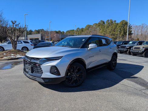 Used 2019 Chevrolet Blazer RS image 1