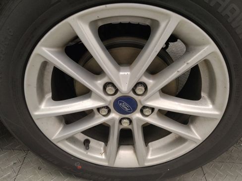Used 2016 Ford Focus SE image 31