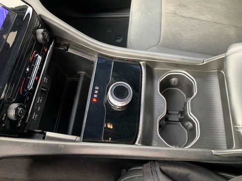 Used 2024 Jeep Grand Cherokee Laredo X w/ Trailer Tow Package image 24