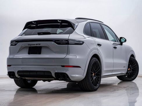 Certified 2023 Porsche Cayenne GTS image 12