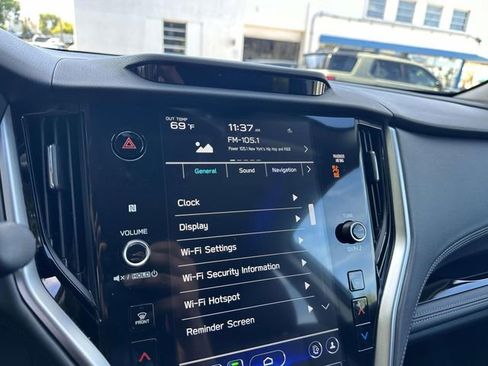 Used 2024 Subaru Outback Limited image 23