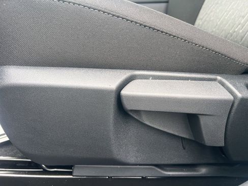 New 2026 Nissan Sentra SV w/ SV Convenience Package FWD image 25
