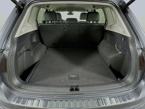 Used 2024 Volkswagen Tiguan Wolfsburg Edition image 23