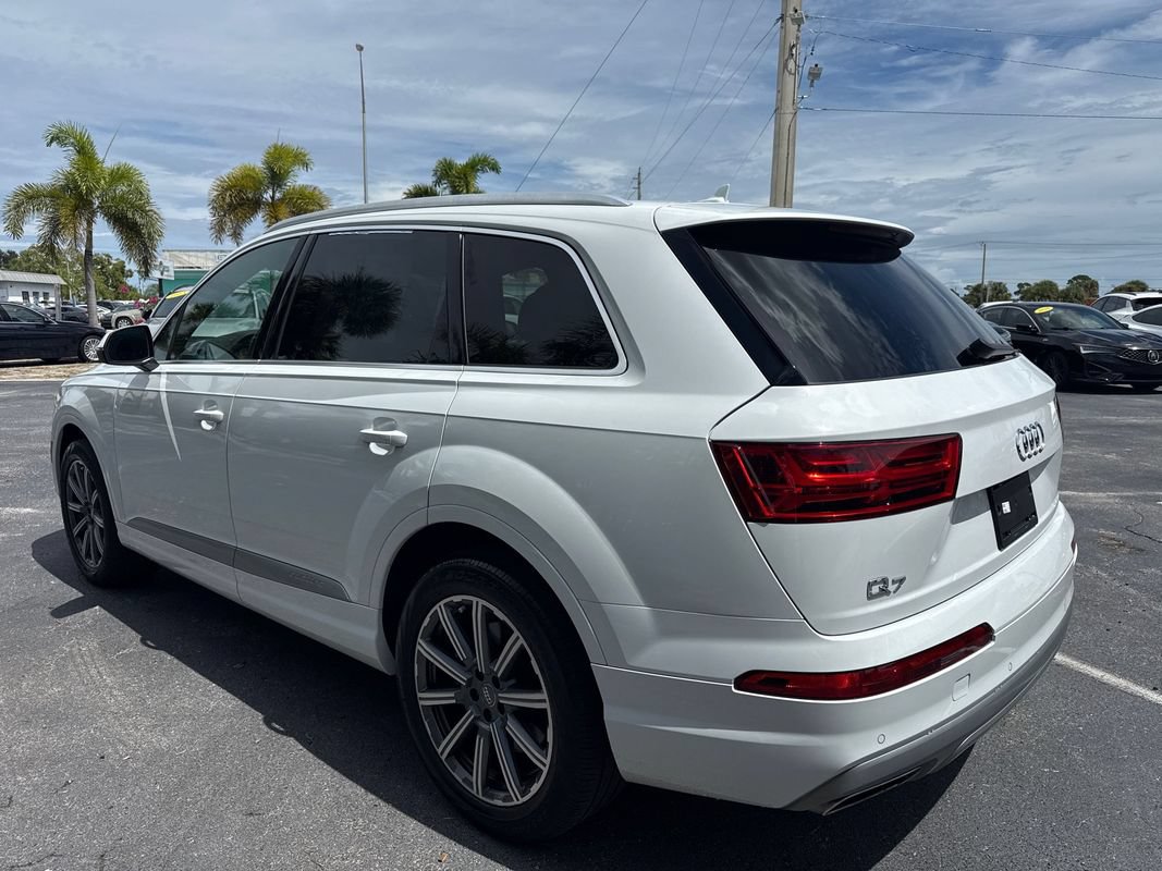 Used 2019 Audi Q7 2.0T Premium Plus w/ Premium Plus Package AWD/4WD image 3
