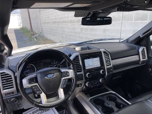 Used 2017 Ford F350 Platinum w/ Platinum Ultimate Package AWD/4WD image 19