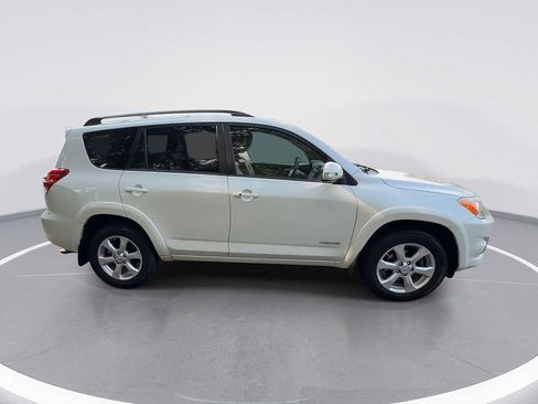 Used 2009 Toyota RAV4 Limited AWD/4WD image 9