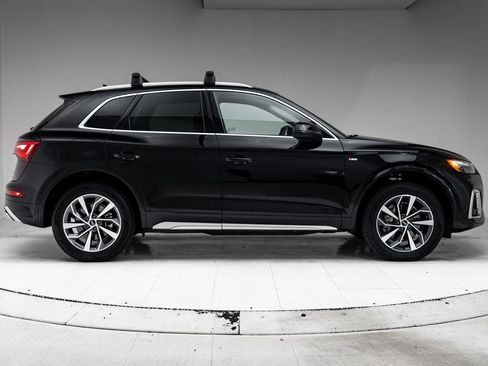Used 2023 Audi Q5 2.0T Premium w/ Convenience Package AWD/4WD image 31