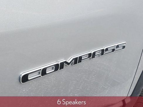 Used 2023 Jeep Compass Limited AWD/4WD image 7