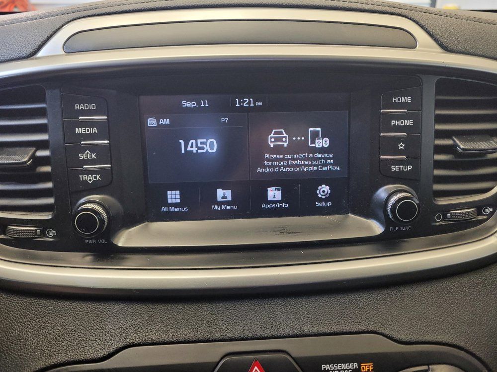 Used 2020 Kia Sorento L FWD image 25
