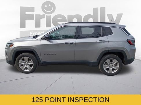 Used 2022 Jeep Compass Latitude w/ Convenience Group AWD/4WD image 9