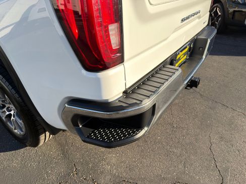 Used 2024 GMC Sierra 1500 SLT image 21