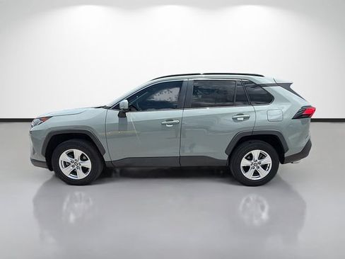 Used 2021 Toyota RAV4 XLE FWD image 6