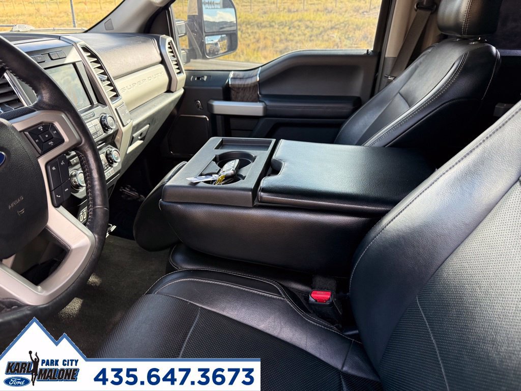 Used 2017 Ford F350 Lariat w/ Lariat Ultimate Package AWD/4WD image 27