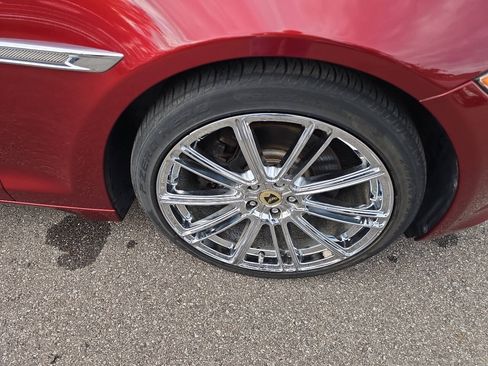 Used 2011 Jaguar XJ RWD image 11