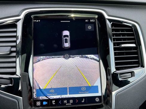 Used 2024 Volvo XC90 B6 Plus w/ Protection Package Premier image 21