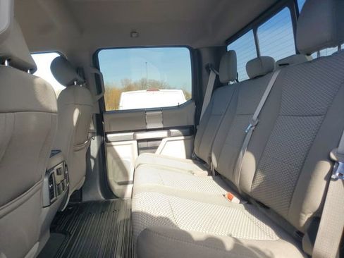 Certified 2019 Ford F250 XLT w/ XLT Premium Package image 26