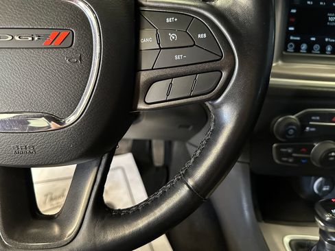 Used 2022 Dodge Charger SXT w/ Leather Interior Group RWD image 12