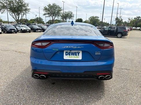 Used 2020 Kia Stinger GT2 AWD/4WD image 4