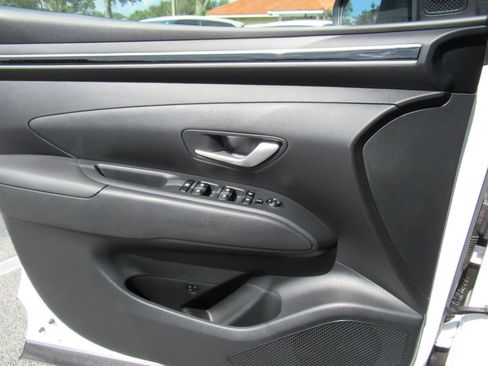 Used 2024 Hyundai Tucson SE FWD image 22