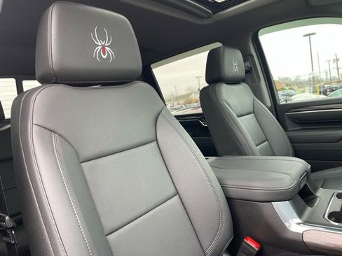 Used 2025 Chevrolet Silverado 2500 LTZ w/ Trail Boss Package image 20