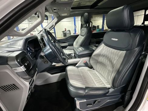 Used 2023 Ford F150 Limited image 17