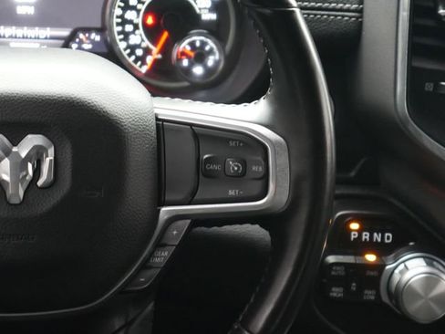 Used 2022 RAM 1500 Laramie AWD/4WD image 18