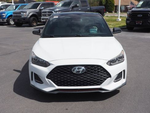 Used 2019 Hyundai Veloster Turbo Ultimate FWD image 2