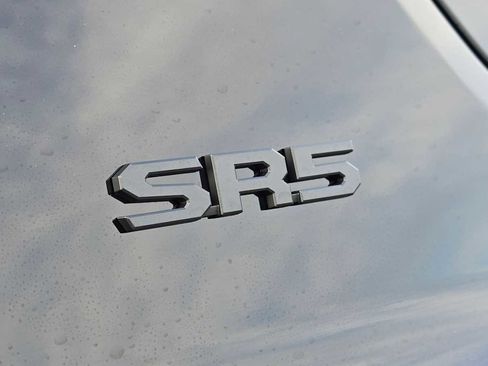 Certified 2025 Toyota 4Runner SR5 image 18