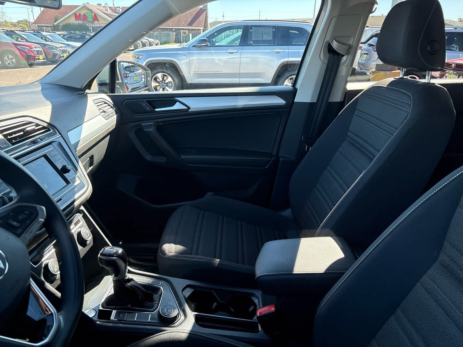 Used 2022 Volkswagen Tiguan S AWD/4WD image 12