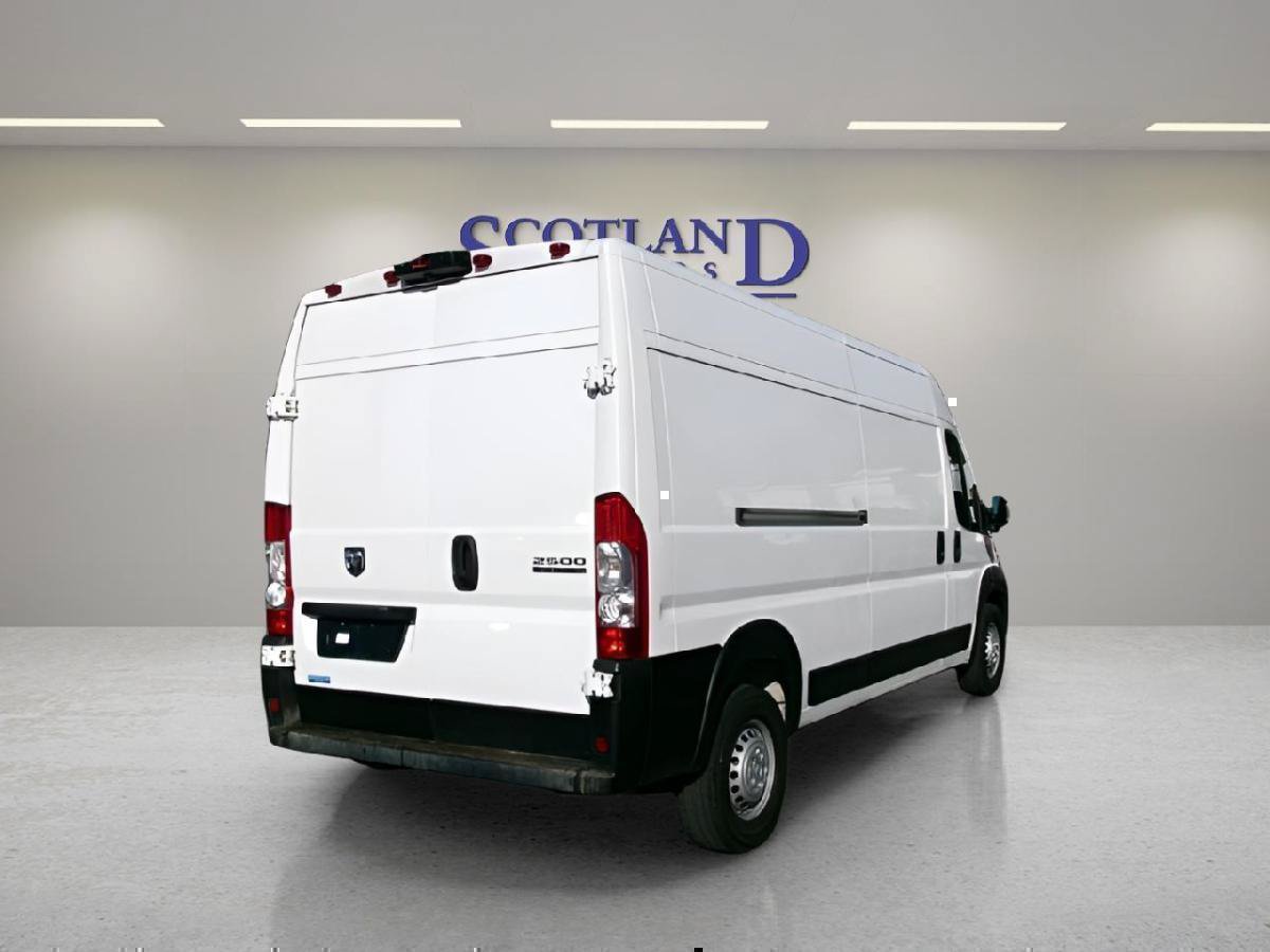 Used 2025 RAM ProMaster 2500 FWD image 6