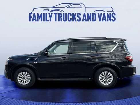 Used 2021 Nissan Armada SV image 2